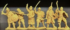 BTS Saracens Crusades Toy soldiers 6 Figures 1:32 New Full set 1