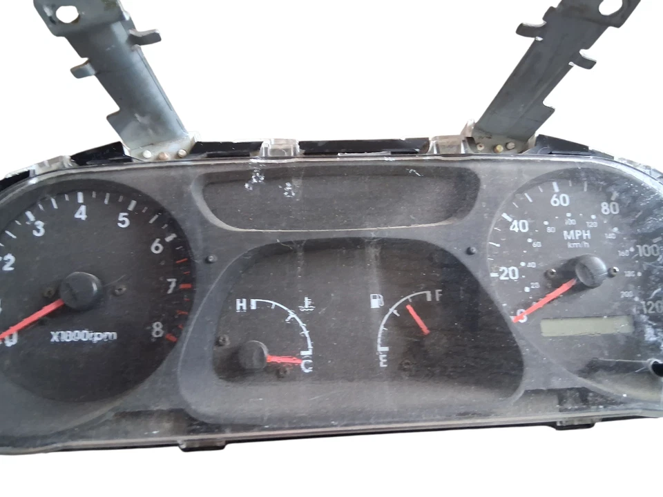 Kia Sportage 2001 2002 cuadro de instrumentos velocímetro 0K07A55430 Foto 2 de 4