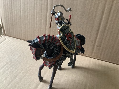 Schleich statuina medievale cavaliere e cavallo vintage argento palla rossa e scudo catena - Foto 3 di 6