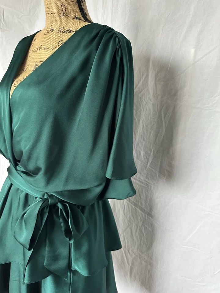 Pilgrim Preowned Gorgeous Emerald Green Cocktail Dress Size 16 - image 4 of 4