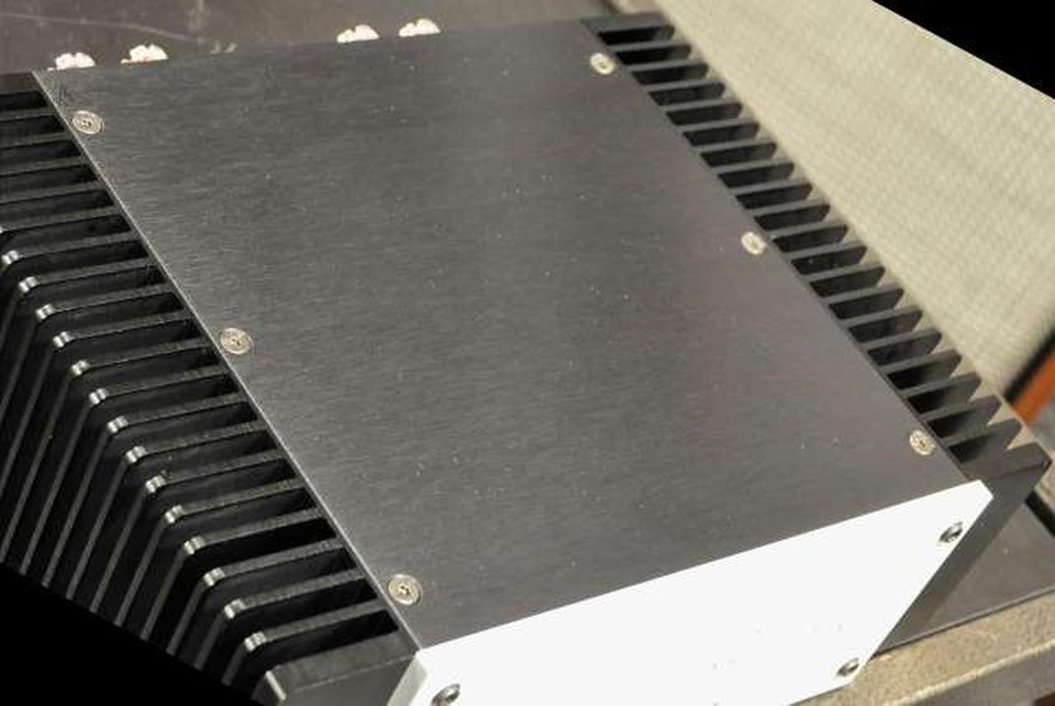 Benchmark AHB2 Silver Stereo Power Amplifier, THX-AAA Tech, High-Res | eBay