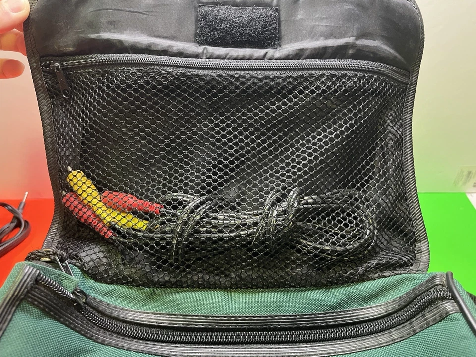 JVC GR-SXM37 VHS-C Camcorder Super VHS ET 25x Optical Zoom - Image 4 of 4