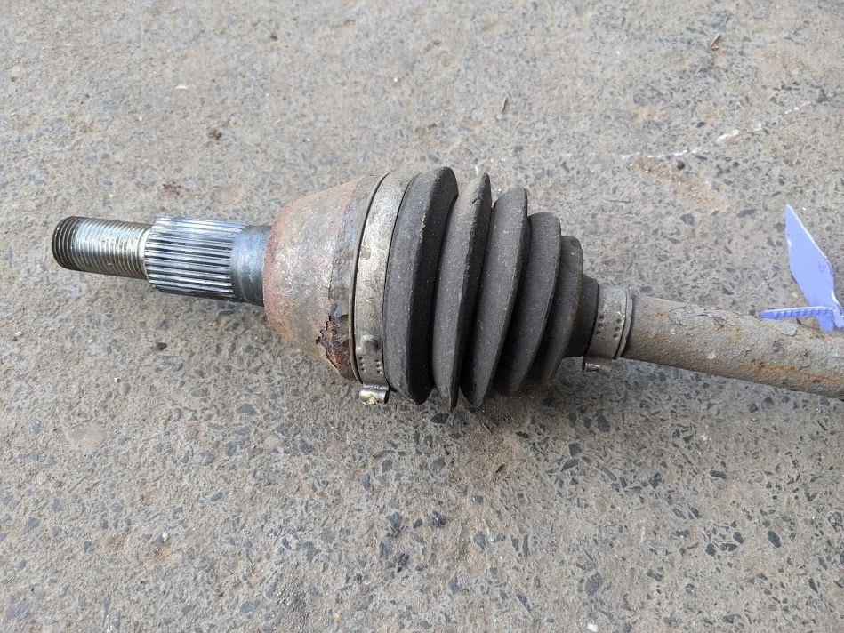 VAUXHALL ANTARA 2.0 D AUTO 2008 RIGHT REAR DRIVE SHAFT DRIVESHAFT - Image 3 of 3