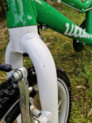 Woom 2.  14 Zoll Cityrad Kinderfahrrad grün-weiß, geeignet für Kinder 3-7 Jahre