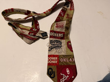 EUC Oklahoma Sooners Football Basketball Neck Tie - 56" long - 100 Silk 9178 