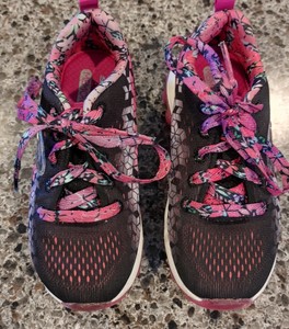 skechers air cooled memory foam pink