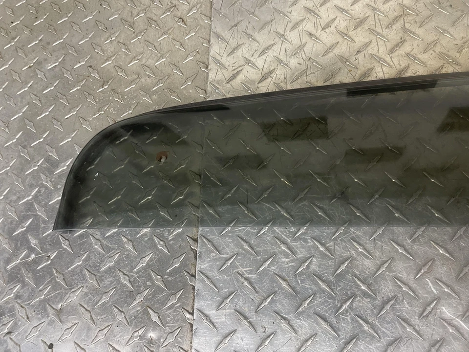 Hummer H2 2003-2009 techo corredizo visera de plástico pantalla probado por OEM Foto 2 de 4