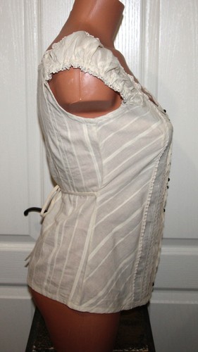 NWT! Pretty Cream SMALL Low Cut Pleated Button Front Peasant Blouse Top - Picture 5 of 8