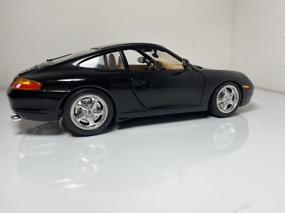 Porsche 911 Carrera (1997) 1/18 Scale Model - Made In Italy by