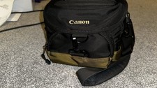 Genuine Canon DSLR/SLR Camera Lens Accessory Gadget Waist/Shoulder Bag
