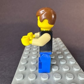 LEGO Star Wars sw0014 Han Solo Yellow Head Black Vest Minifigure 7190