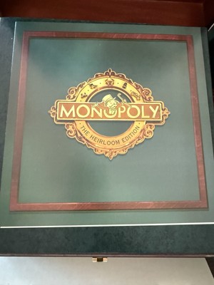 Monopoly The Heirloom Edition 1997 Wooden Box Parker Brothers
