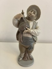 LLADRO 5165 A Toast to Sancho BROKEN FINGERS / DAMAGED