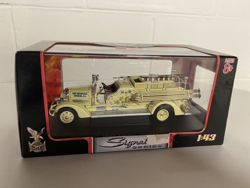 Yat Ming 1938 Athens Fox VC Fire Engine-1/43 Scale-Yellow