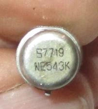 1 Signetics NE543K 10 Pin Silver Lead Metal Can Servo Amplifier IC NOS