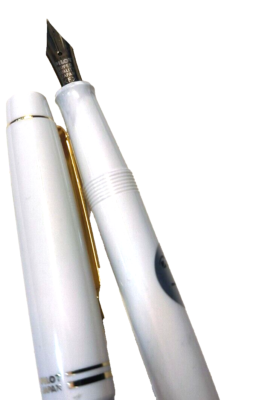 pilot 78g fountain white color body M nib Japan boxed ink