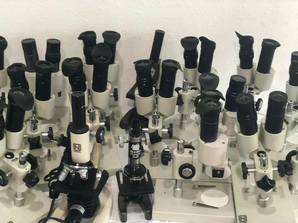 LOTE DE 19 MICROSCOPIOS MIXTOS Parco Y MÁS CON Lentes SIN PROBAR SE VENDEN COMO ESTÁN Foto 4 de 4