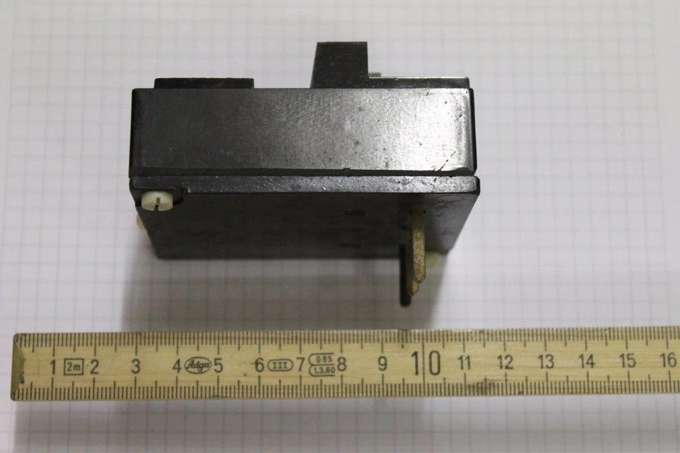 Relais thermisch Überstromrelais IR 1W TGL 29381 0,64-1,1 A #AS-C09 - Image 4 of 4