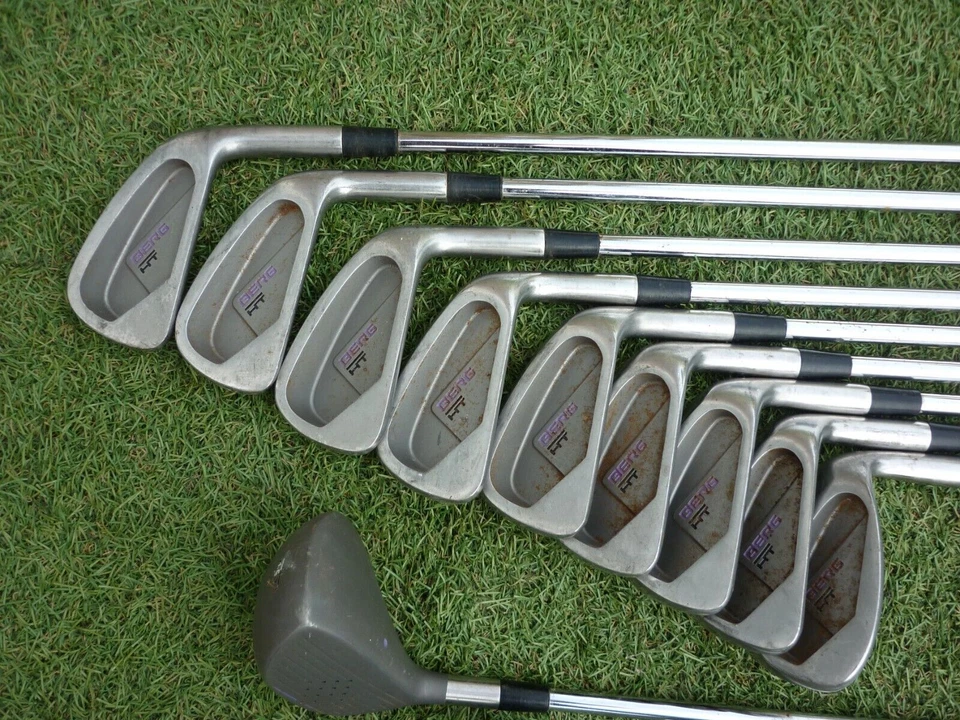 Ladies Wilson Berg HT irons 3-SW  putter & 5 wood Steel shafts - Image 4 of 4