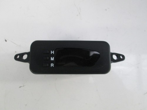 GENUINE 2005 KIA LS RIO 2000- 2005 1.5L MAN 4 CYL DASH CLOCK - 第 1/9 張圖片