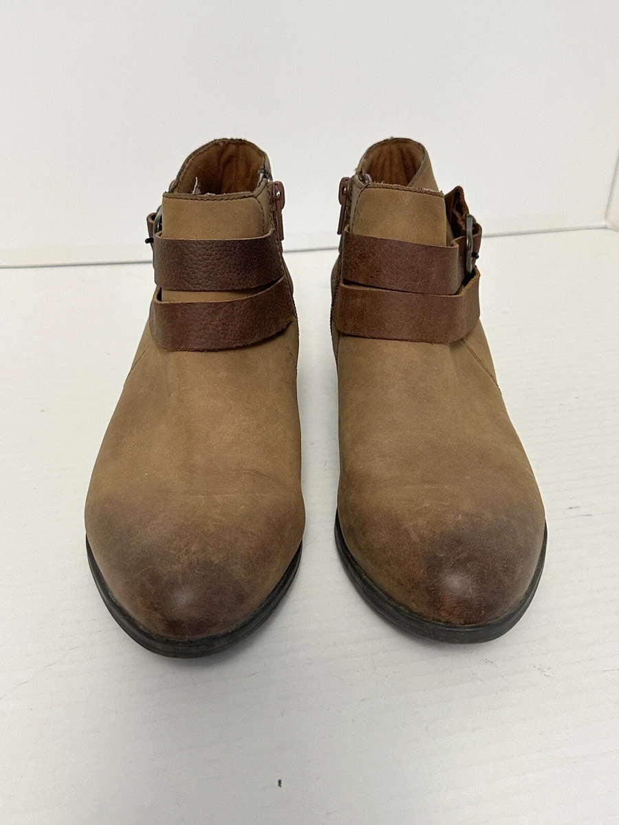 Clarks addiy cora boots deals