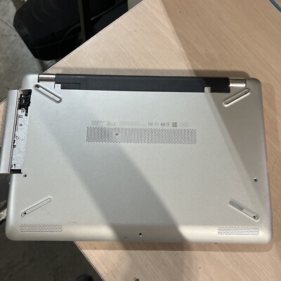 HP 15-bs0xx Laptop Intel Core I3-6006u 2.00 GHz 4 GB RAM 1tb for