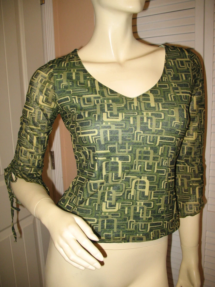 Vintage Y2K 90s Heart Soul V-Neck Top Bell 3/4 Sleeve Made USA Green Preppy Boho - Image 3 of 4