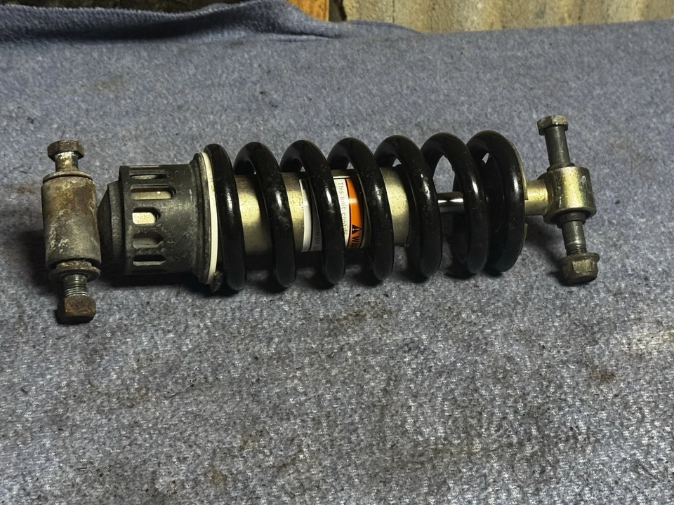 Amortiguador trasero Yamaha V Star 650 1998-2015 personalizado XVS650 suspensión Foto 3 de 4