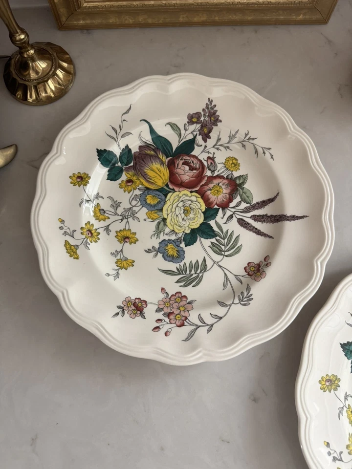 Vintage Spode Gainsborough (Marlborough) Dinner Plates Set of 2 - Image 3 of 4