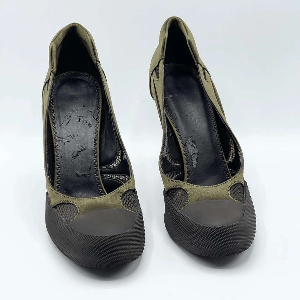 Stella McCartney silk and rubber olive green black heels - Women’s 38 - Suitable - Image 2 of 4