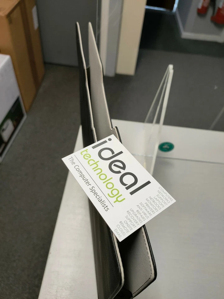 Laptop 15.6" Sleeve carry case Premium Quality Leather/Suede look feel RRP £20 - Image 3 of 4