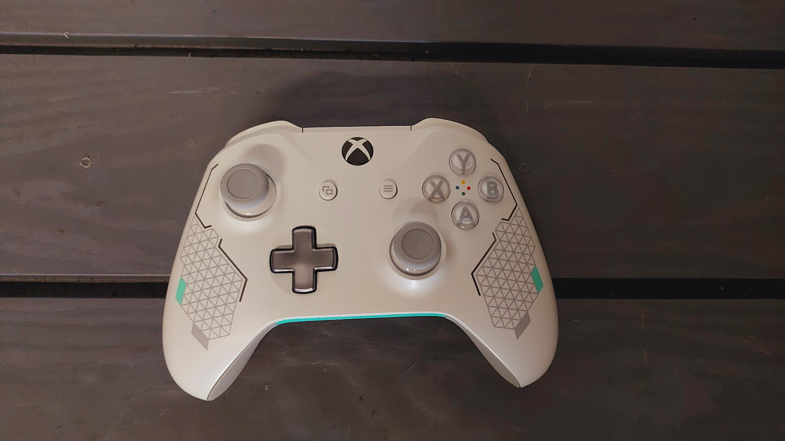 Manette Edition Spéciale Sport White collector Limitée Xbox ONE