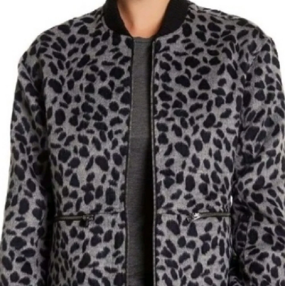 NWT Ro & De wool blend leopard Bomber Warm and gorgeous looking - Image 3 of 4