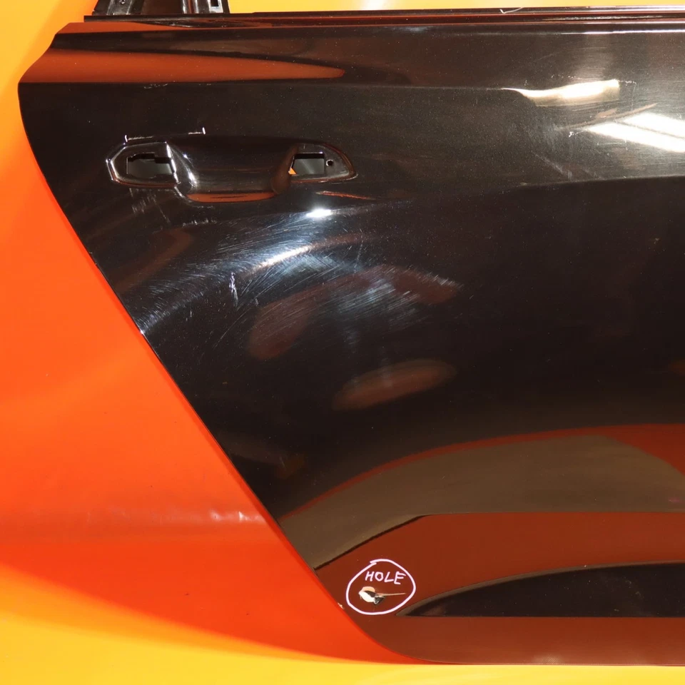 ОРИГИНАЛЬНАЯ ПОВРЕЖДЕННАЯ ПРАВАЯ ЗАДНЯЯ ДВЕРЬ AUDI RS6 AVANT 2021 2022 2023 2024 4K9833052D - Изображение 3 из 4