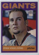 2013 Topps Heritage Chrome Retail Purple Refractor Ryan Vogelsong #HC91 6o3