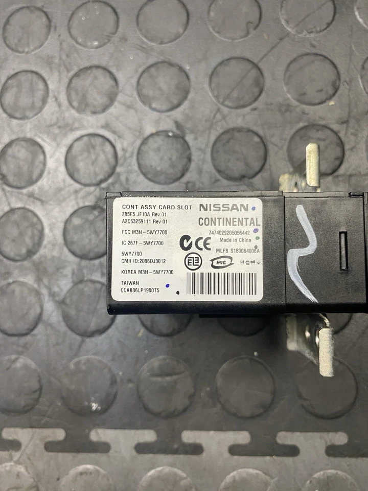 Выключатель зажигания слот для брелока для карт 2009-2016 Nissan GTR с оригинальным ключом - Изображение 4 из 4