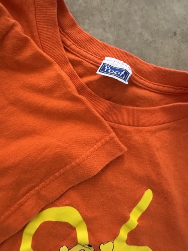 Vintage 90’s Disney Winnie The Pooh Graphic T-Shirt Orange Size Large - Picture 3 of 3