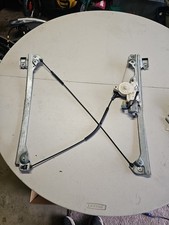 Driver Front Window Regulator Left 07-14 Escalade Sierra Yukon Silverado B3