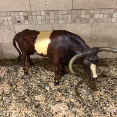 Breyer Horse Texas Longhorn Bull Produced: 1990 - 1995 Model Number: 370