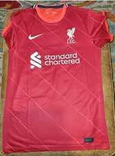 Liverpool Football Shirt Mens Small. MILLE 28 On The Back. #3288