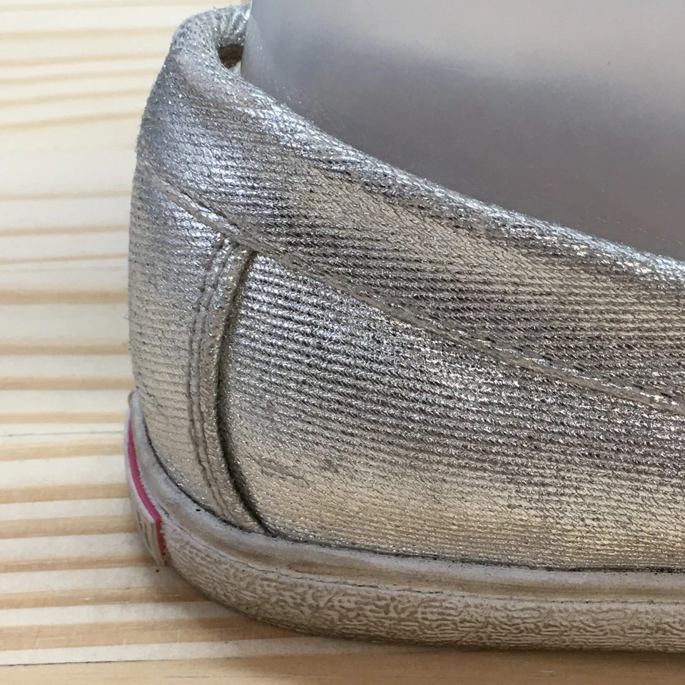 Cole Haan Zapatos Juveniles 3 Pellizcos Fin de Semana Penny Mocasines Plateados Sin Cordones Comodidad Baja Foto 2 de 4