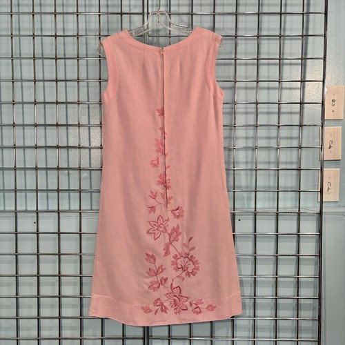 60s Vintage Pink Shift Dress M Embroidered Sleeveless Pale Pastel Brunch Church - Picture 5 of 9