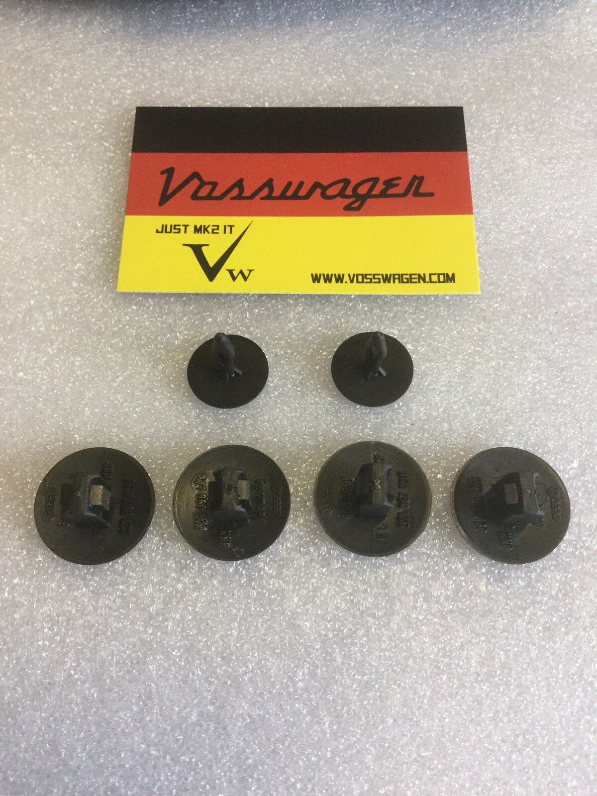 NEW GENUINE VW GOLF GTI MK2 JETTA HEADLINER HEADLINING ROOFLINING CLIPS