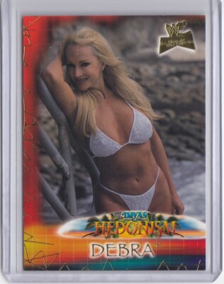 DEBRA ( Rare! *GOLD FOIL* DIVAS IN HEDONISM Insert #91 ) 2001 Fleer WWE AUSTIN