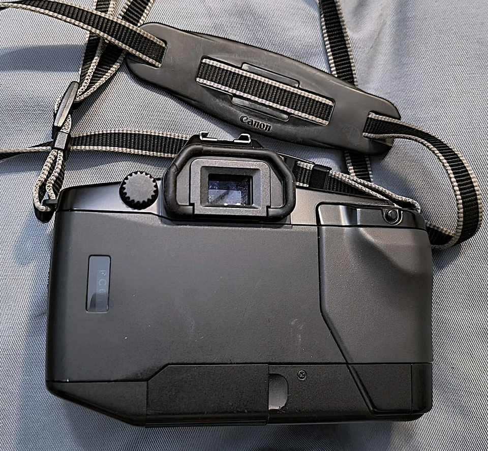 Appareil Photo SLR Canon EOS 650 Corps, 1987, Fonctionnel - Photo 3/4