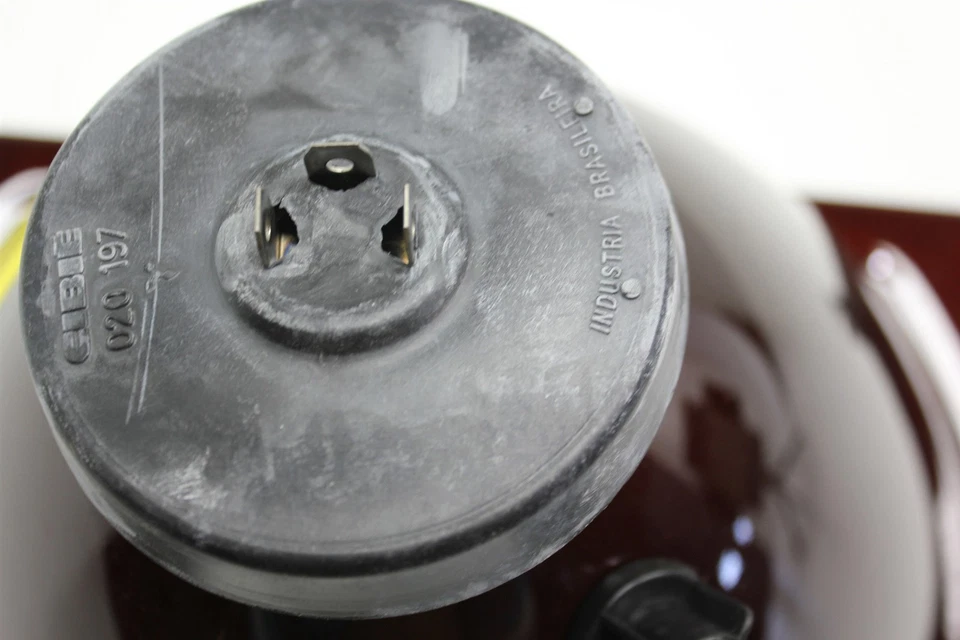 88-93 Ford CF700 CF800 CFT700 CFT800 Left Headlight E8HZ13008D OEM Factory - Image 3 of 4