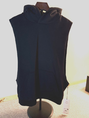 Alo Yoga Renown Sleeveless Hoodie - Black - Small - Sold Out