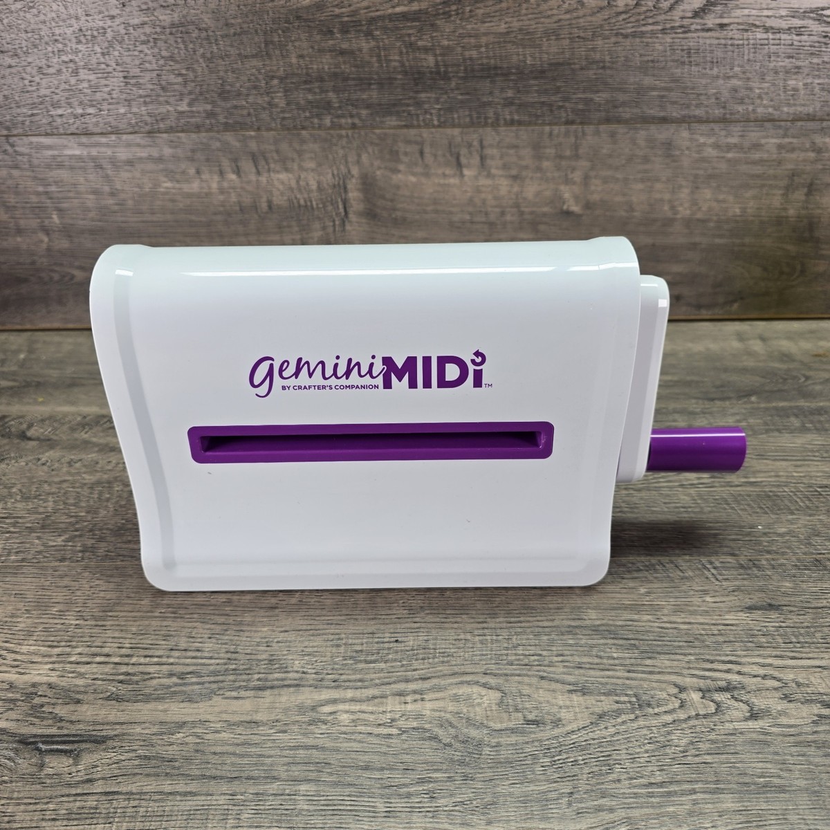 Gemini Midi Manual Die Cutting & Embossing Machine 6″ x 9″ Opening