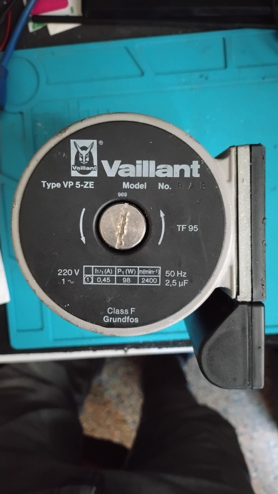 Vaillant Grundfos VP5 ZE 161106 Pompa VC VCW 180 126 246 182 242 240 #2XL