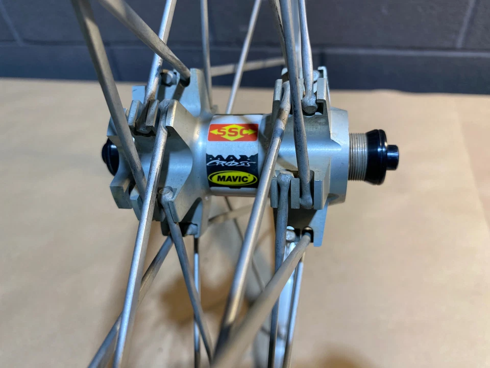 Juego de ruedas sin cámara Mavic Crossmax SL UST 26 pulgadas Foto 3 de 4